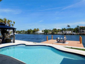 5 Bedroom Luxe Villa on Deep Water Intracoastal